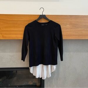 KAREN MILLEN Pleated Back Long Sleeve Top, Size XS